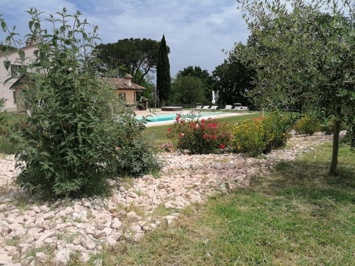Calcinelli Relais Villa Sofia מראה חיצוני תמונה