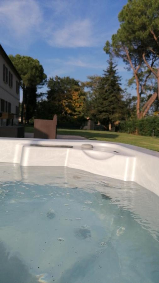Calcinelli Relais Villa Sofia מראה חיצוני תמונה